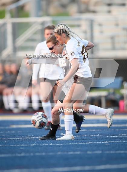 Thumbnail 3 in Utica Eisenhower vs. Adams (MHSAA District Final) photogallery.