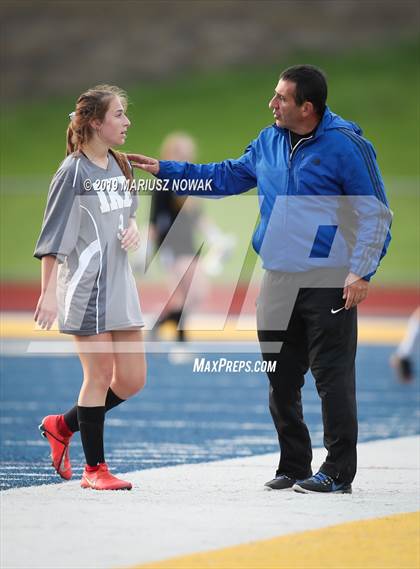 Thumbnail 1 in Utica Eisenhower vs. Adams (MHSAA District Final) photogallery.