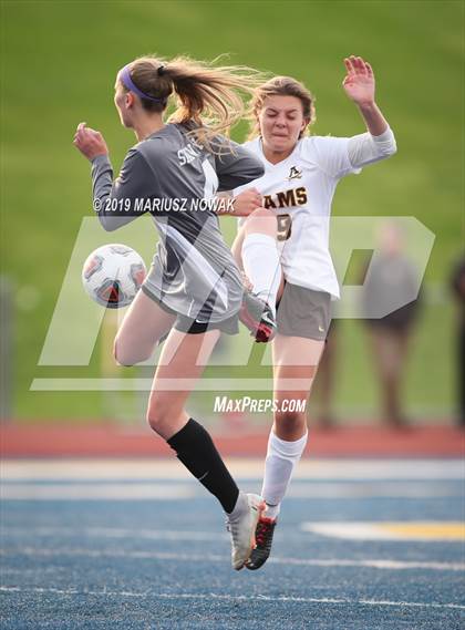 Thumbnail 1 in Utica Eisenhower vs. Adams (MHSAA District Final) photogallery.