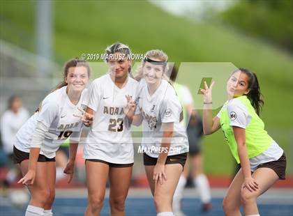Thumbnail 1 in Utica Eisenhower vs. Adams (MHSAA District Final) photogallery.