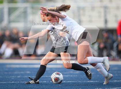 Thumbnail 2 in Utica Eisenhower vs. Adams (MHSAA District Final) photogallery.