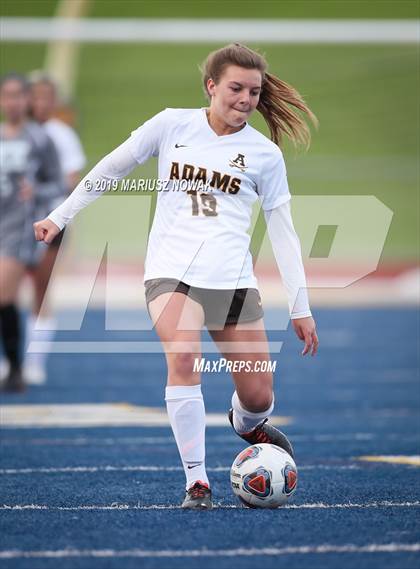 Thumbnail 2 in Utica Eisenhower vs. Adams (MHSAA District Final) photogallery.