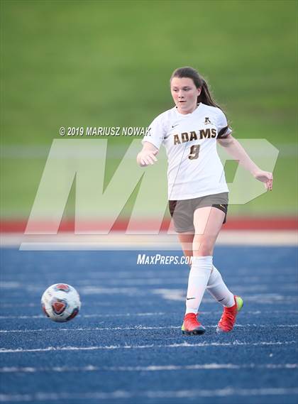 Thumbnail 1 in Utica Eisenhower vs. Adams (MHSAA District Final) photogallery.