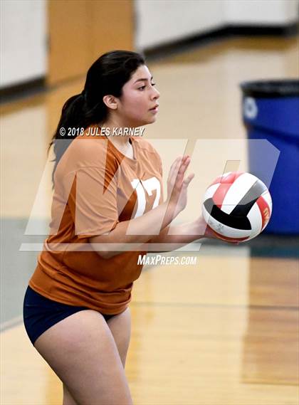 Thumbnail 3 in Legacy vs Palo Verde photogallery.