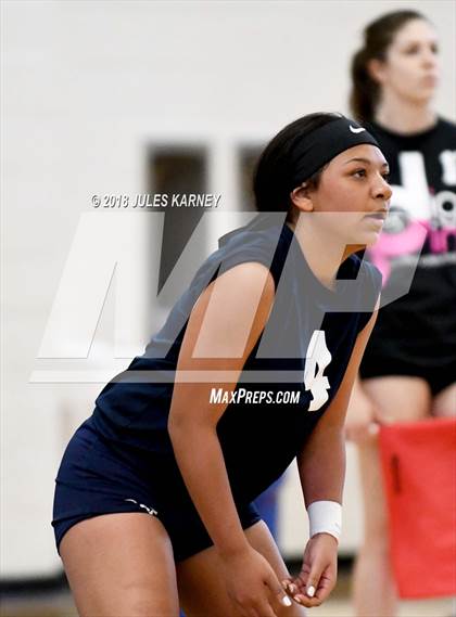 Thumbnail 1 in Legacy vs Palo Verde photogallery.