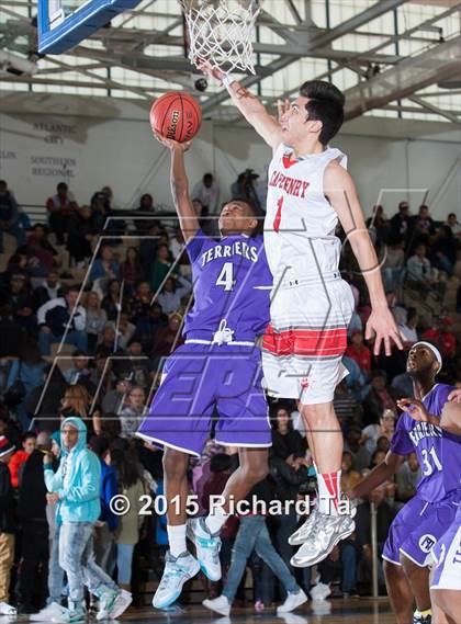 Thumbnail 3 in Cape Henry Collegiate vs. Newark Tech (Battle by the Bay) photogallery.