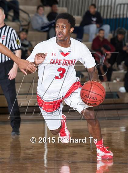 Thumbnail 1 in Cape Henry Collegiate vs. Newark Tech (Battle by the Bay) photogallery.