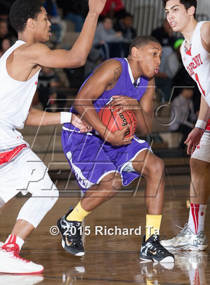 Thumbnail 3 in Cape Henry Collegiate vs. Newark Tech (Battle by the Bay) photogallery.