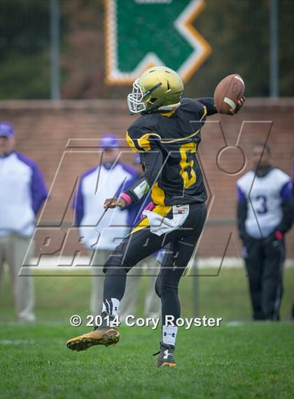 Thumbnail 1 in Gonzaga @ Archbishop Carroll photogallery.