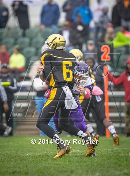 Thumbnail 1 in Gonzaga @ Archbishop Carroll photogallery.