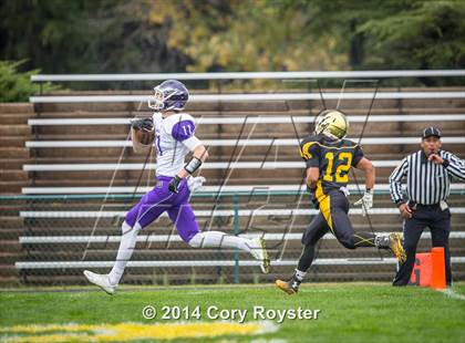 Thumbnail 2 in Gonzaga @ Archbishop Carroll photogallery.