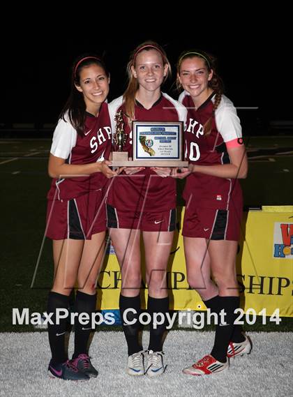 Thumbnail 2 in Sacred Heart Prep vs. Menlo (CIF CCS D3 Final) photogallery.