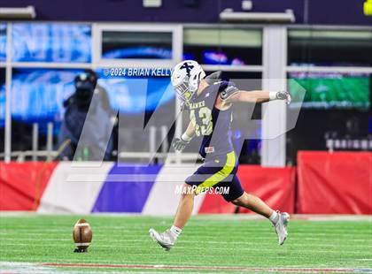 Thumbnail 2 in Xaverian Brothers vs Needham (MIAA Division 1 Final) photogallery.