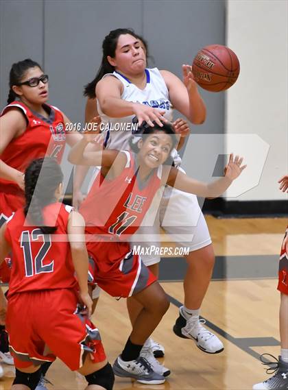 Thumbnail 2 in Lee [Robert E.] vs MacArthur [Douglas] photogallery.