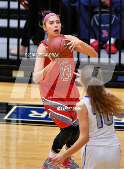 Thumbnail 2 in Lee [Robert E.] vs MacArthur [Douglas] photogallery.