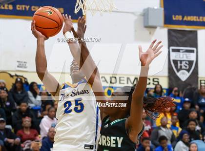 Thumbnail 2 in Dorsey @ Crenshaw photogallery.