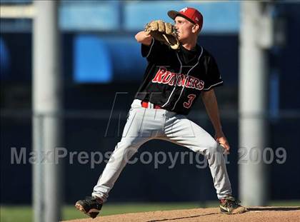 Thumbnail 3 in Rosamond vs. Oxford Academy (CIF SS D6 Final) photogallery.