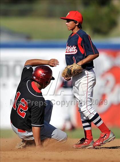 Thumbnail 3 in Rosamond vs. Oxford Academy (CIF SS D6 Final) photogallery.