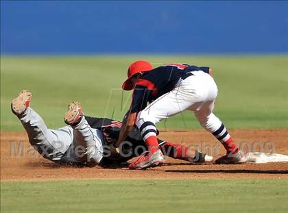 Thumbnail 2 in Rosamond vs. Oxford Academy (CIF SS D6 Final) photogallery.