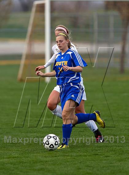 Thumbnail 3 in South @ Olathe East photogallery.