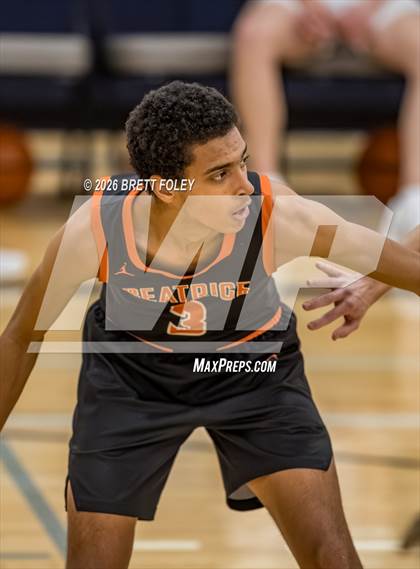 Thumbnail 1 in JV: Beatrice vs Standing Bear photogallery.