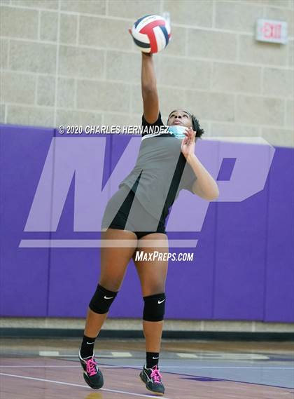 Thumbnail 2 in Paetow @ College Station (B Teams) photogallery.