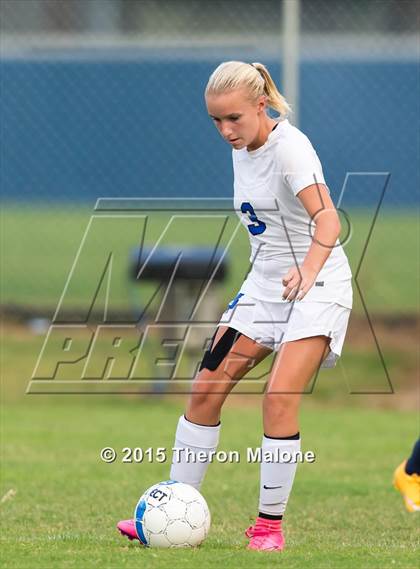 Thumbnail 2 in Bolton vs Lausanne Collegiate photogallery.