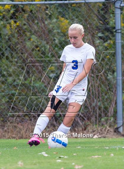Thumbnail 3 in Bolton vs Lausanne Collegiate photogallery.