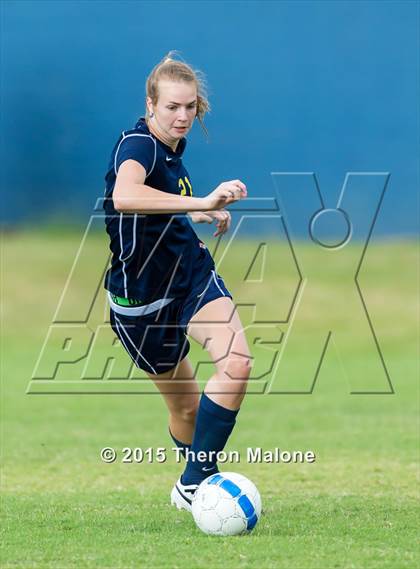 Thumbnail 2 in Bolton vs Lausanne Collegiate photogallery.