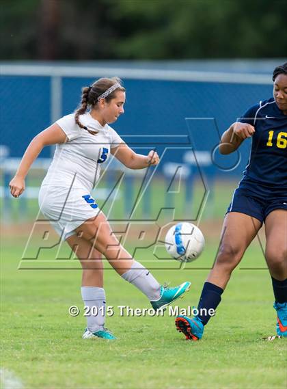 Thumbnail 3 in Bolton vs Lausanne Collegiate photogallery.