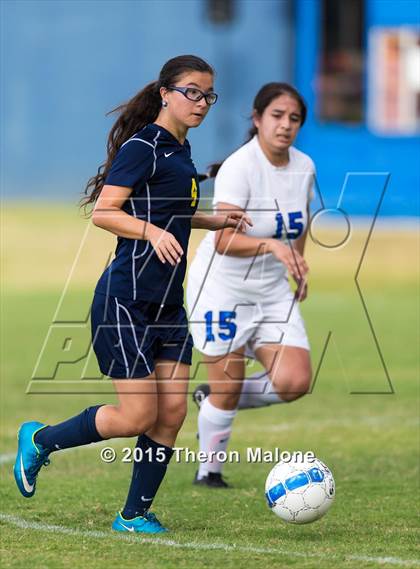Thumbnail 2 in Bolton vs Lausanne Collegiate photogallery.