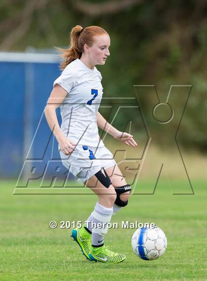 Thumbnail 2 in Bolton vs Lausanne Collegiate photogallery.