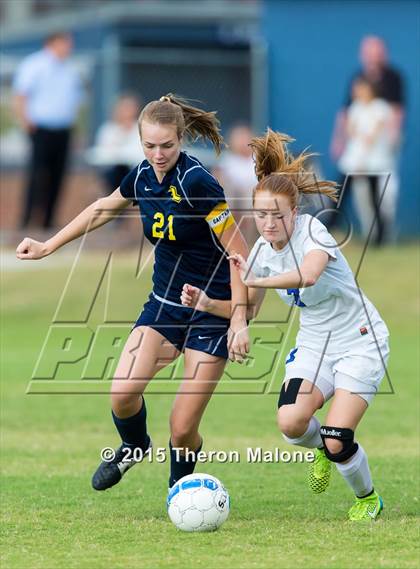 Thumbnail 3 in Bolton vs Lausanne Collegiate photogallery.