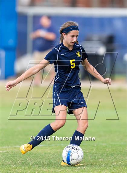 Thumbnail 2 in Bolton vs Lausanne Collegiate photogallery.