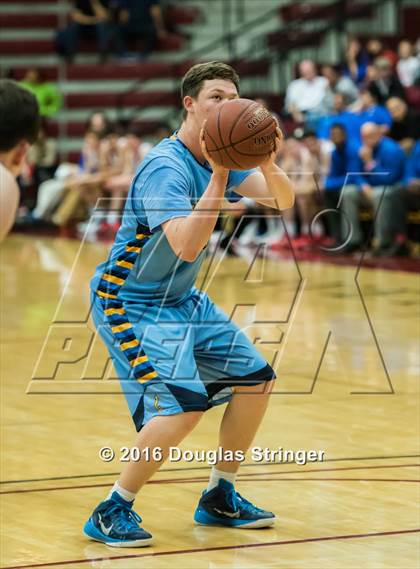 Thumbnail 2 in St. Ignatius vs. Leland (CIF CCS D2 Final) photogallery.