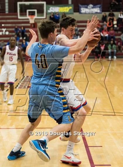 Thumbnail 1 in St. Ignatius vs. Leland (CIF CCS D2 Final) photogallery.