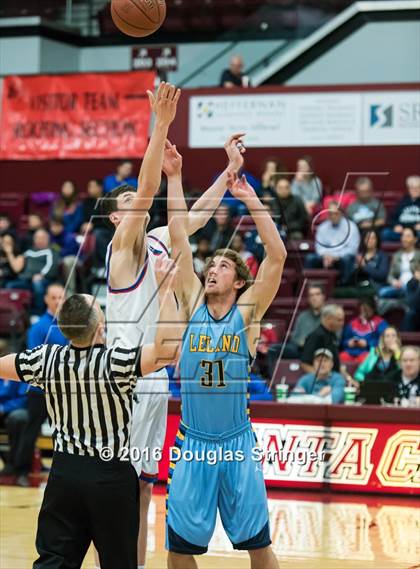 Thumbnail 3 in St. Ignatius vs. Leland (CIF CCS D2 Final) photogallery.