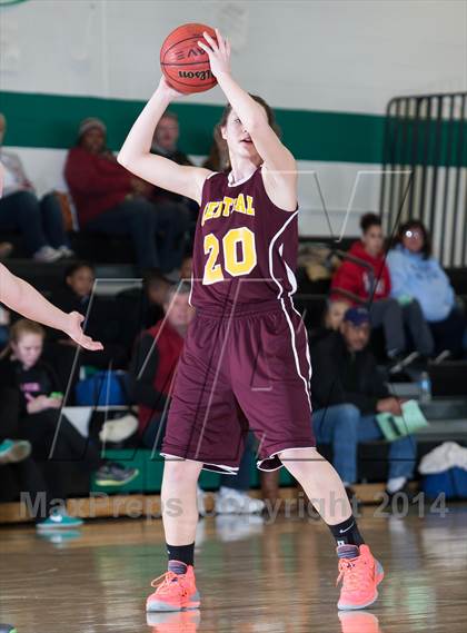 Thumbnail 1 in Cedar Creek vs Central Regional (War vs the Shore) photogallery.