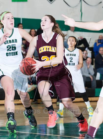 Thumbnail 2 in Cedar Creek vs Central Regional (War vs the Shore) photogallery.