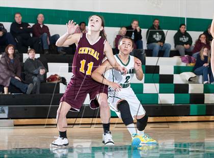 Thumbnail 1 in Cedar Creek vs Central Regional (War vs the Shore) photogallery.
