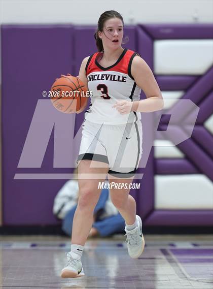 Thumbnail 1 in Logan Elm vs. Circleville (OHSAA D4 District Final) photogallery.