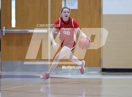 Thumbnail 1 in Logan Elm vs. Circleville (OHSAA D4 District Final) photogallery.