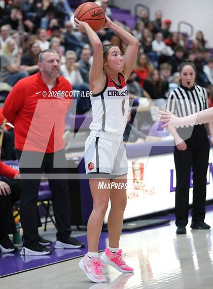 Thumbnail 3 in Logan Elm vs. Circleville (OHSAA D4 District Final) photogallery.