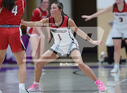 Thumbnail 1 in Logan Elm vs. Circleville (OHSAA D4 District Final) photogallery.