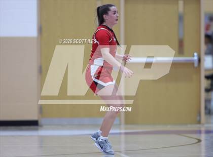 Thumbnail 2 in Logan Elm vs. Circleville (OHSAA D4 District Final) photogallery.