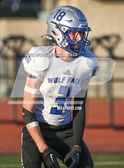 Thumbnail 3 in Granite Hills vs West Hills photogallery.