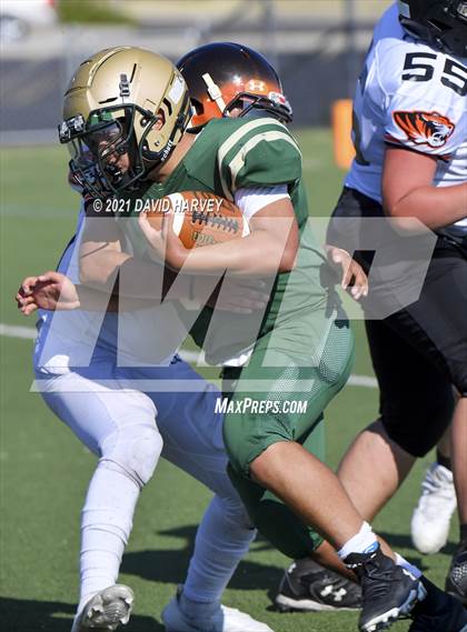 Thumbnail 3 in Lakewood @ Bear Creek Freshman photogallery.