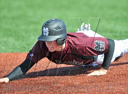 Thumbnail 2 in John Paul II vs St. Michaels (Texas Private School Classic) photogallery.