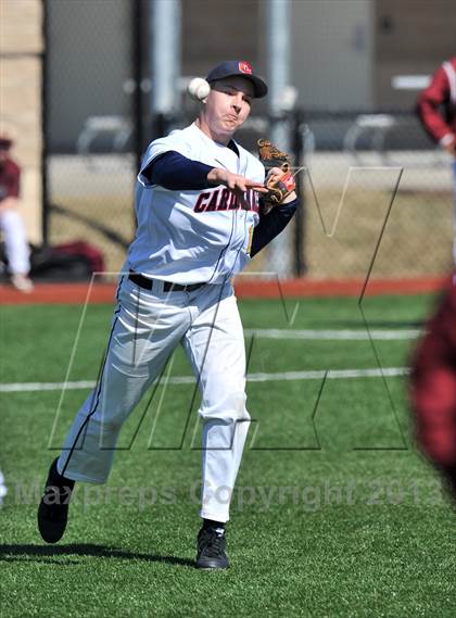 Thumbnail 2 in John Paul II vs St. Michaels (Texas Private School Classic) photogallery.