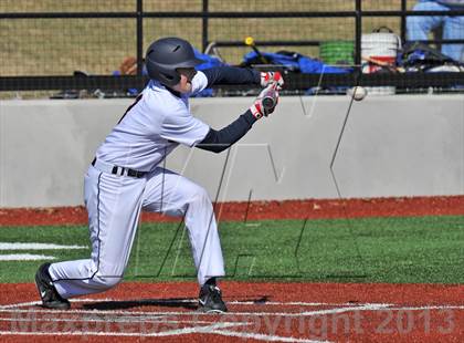 Thumbnail 2 in John Paul II vs St. Michaels (Texas Private School Classic) photogallery.
